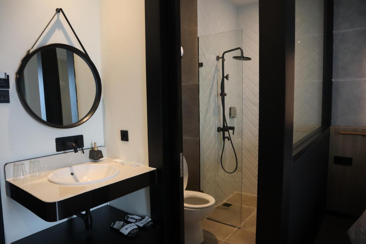 Gaia Hotel Тернате Экстерьер фото